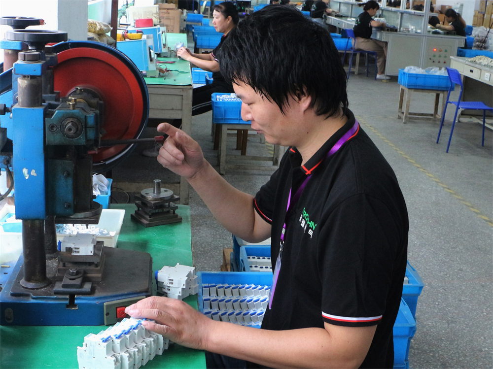 Workshop Environment (6)